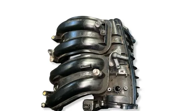 BMW 3 E90 E91 Intake manifold 1437939