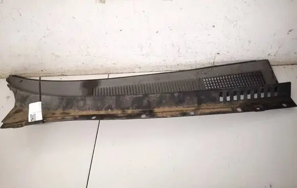 Hyundai Santa Fe Wiper trim 8616126000