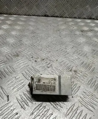 Air conditioning (A/C) expansion valve