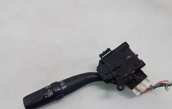 Toyota Corolla Verso E121 Indicator stalk 8414005110