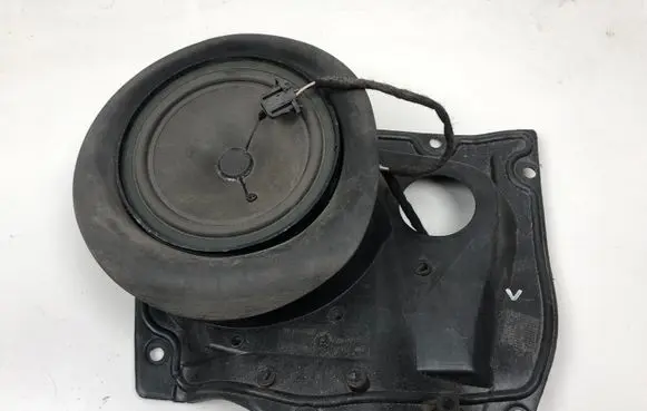 Volkswagen New Beetle Rear door speaker 1Y0090244K 1Y0035244H 1Y0035411F