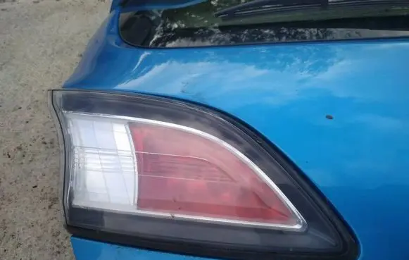 Mazda 3 II Tailgate rear/tail lights