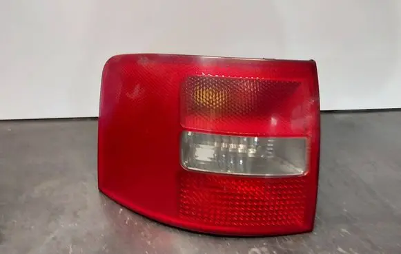 Audi A6 S6 C5 4B Rear/tail lights 4B9945095F