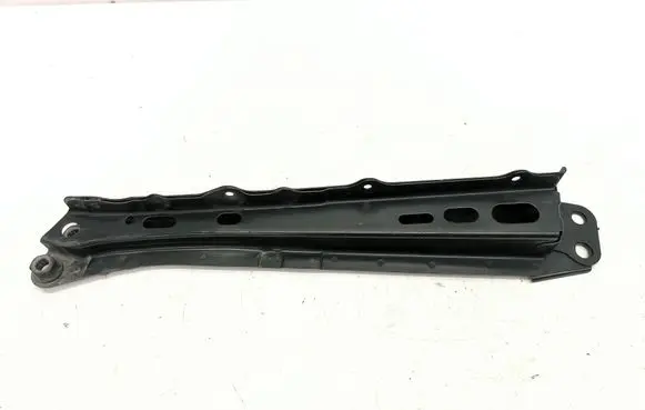 Toyota Prius+ (ZVW40) Engine mounting bracket 