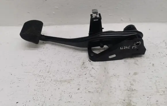Mercedes-Benz B W246 W242 Brake pedal