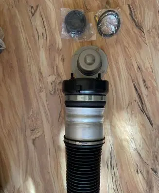 Audi A6 S6 C6 4F Front air suspension shock absorber 4F0616039 4F0616040