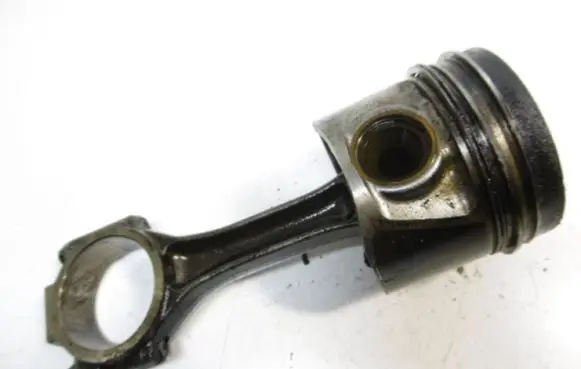 Volkswagen Touran I Piston 