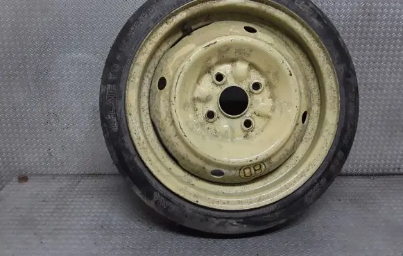 Toyota Yaris R14 spare wheel 