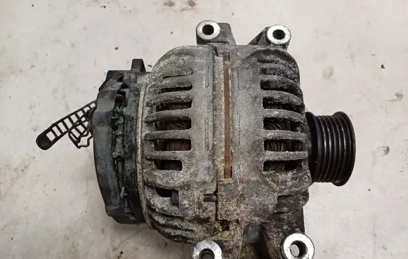 Audi A4 S4 B6 8E 8H Generator/alternator 06B903016Q 0124615009