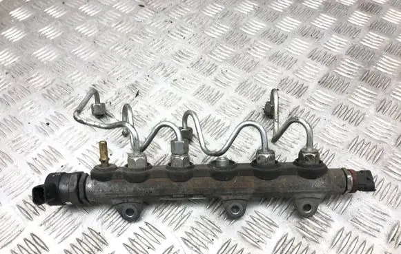 Nissan X-Trail T31 Fuel main line pipe 000257L3 0445214155 8200842432