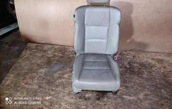 Front passenger seat