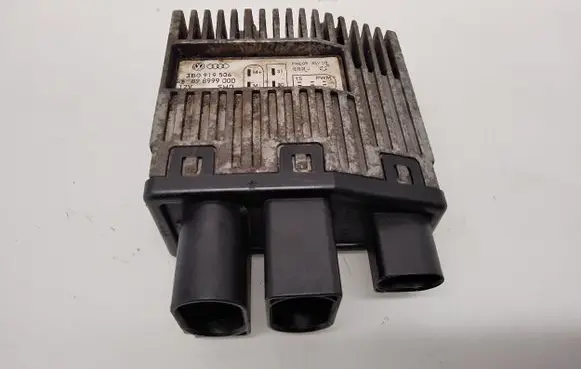 Volkswagen Transporter - Caravelle T5 Fan control module 3B0919506 898999000