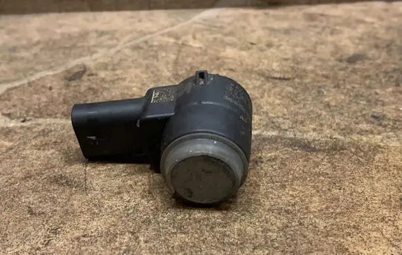 Mercedes-Benz C W204 Parking PDC sensor A2215420417