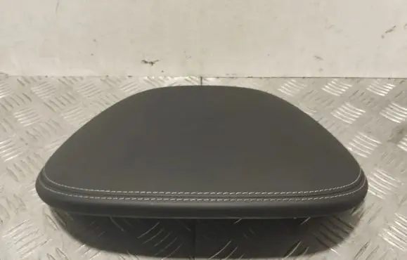 Maserati Levante Dashboard trim 670049175