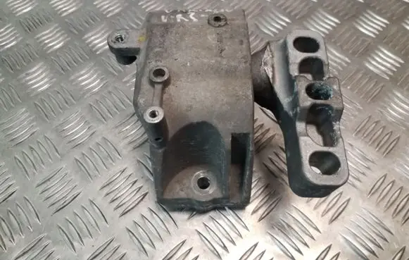 Audi A3 S3 8P Engine mount bracket 1K0199262AE
