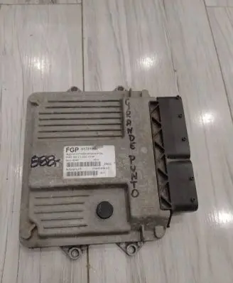 Fiat Grande Punto Engine control unit/module ECU 51781564