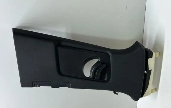 Audi Q7 4M (B) pillar trim (top) 4M0867244F 4M0867244FK23