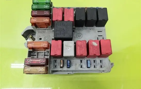 Fiat Ducato Fuse box set 1332043080