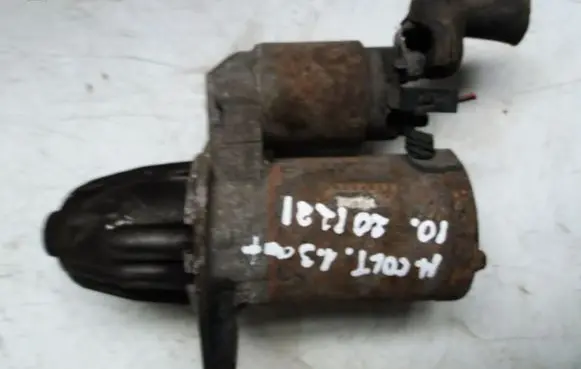 Mitsubishi Colt Starter motor
