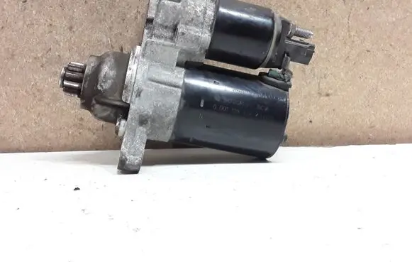 Volkswagen Golf V Starter motor 02T911023R 000120406