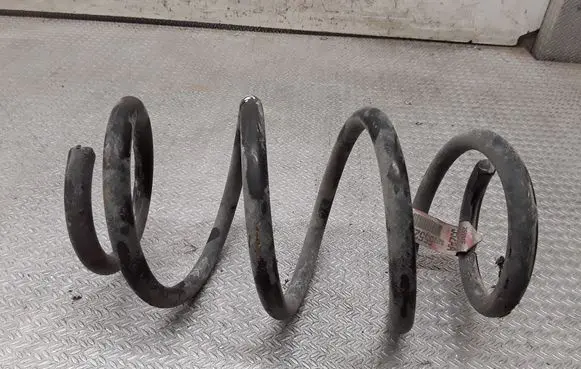 Dodge Nitro Rear coil spring