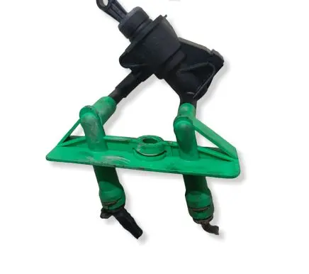 Ford Focus Clutch master cylinder 98AB7A543AF