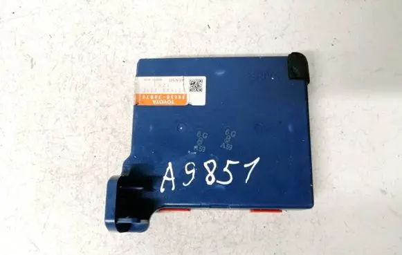 Lexus GS 300 350 430 450H Other control units/modules 8865030b70 177600-2212