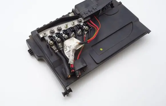 Skoda Fabia Mk1 (6Y) Fuse box set 6Q0937550F