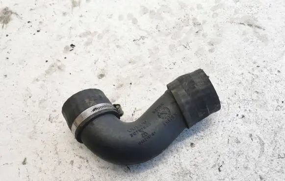 Volvo V50 Air intake duct part 30751920
