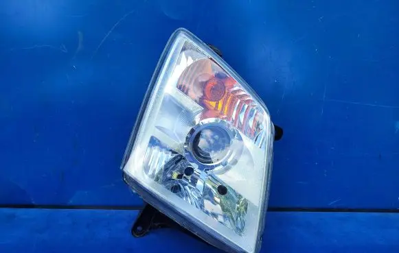 Isuzu D-Max Headlight/headlamp 10016791