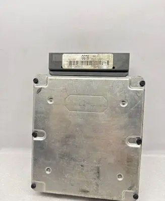Mazda 626 Engine control unit/module F7FF12A650DJ FSJ118881J H8CXH0X66Y1