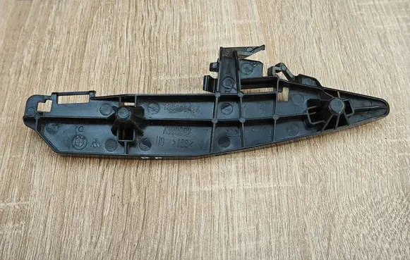 BMW X4 G02 Front bumper mounting bracket 7399982