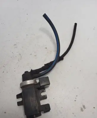 BMW 1 E81 E87 Turbo solenoid valve 2247906