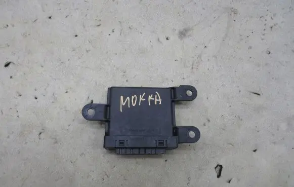 Opel Mokka Parking PDC control unit/module 13354532