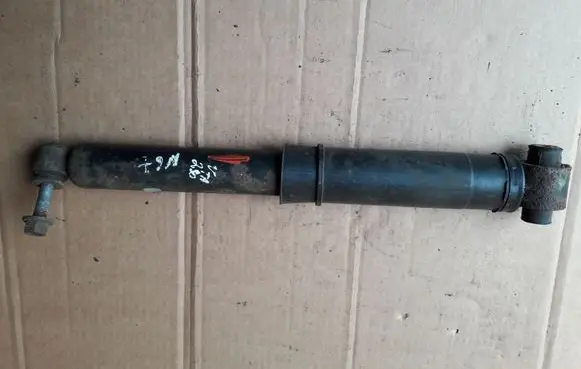 Renault Megane II Rear shock absorber/damper 8200287404