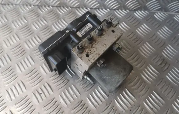 Citroen Berlingo ABS Pump 0265951104 9666099080 0265230454