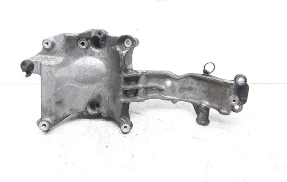 Mercedes-Benz E W212 Generator/alternator bracket A6512340239