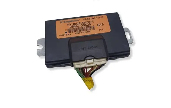Hyundai Santa Fe Gearbox control unit/module 9544739520 4450000105R 105013063