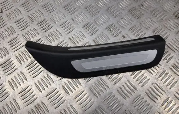 Audi Q5 SQ5 Rear sill trim cover 8R0853376A