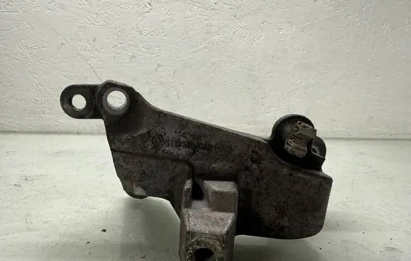 Renault Scenic III - Grand scenic III Gearbox mounting bracket 112530006R