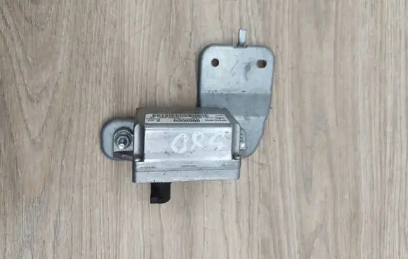 Volvo S80 ESP acceleration yaw rate sensor 8688068 10098004762