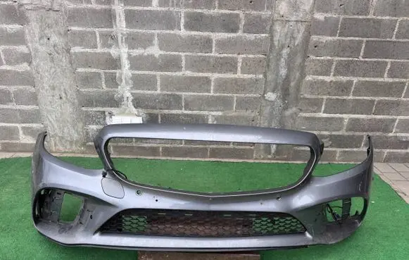 Mercedes-Benz C W205 Front bumper 