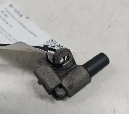 Volvo V50 Camshaft position sensor 9645844080