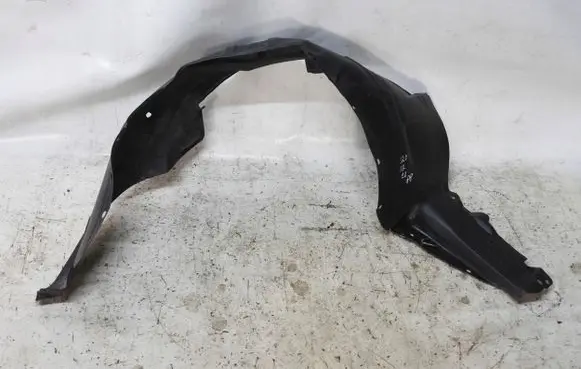 Mazda 626 Front wheel arch liner splash guards GE4T