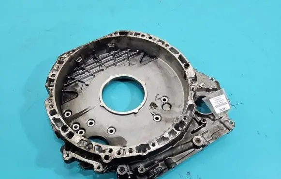 Mercedes-Benz E W213 Timing belt guard (cover) A6540106102 IMPRK1495882