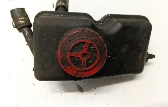 Peugeot 407 Power steering fluid tank/reservoir 96242473