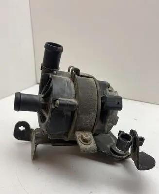 Maserati Levante Water pump 0392024053