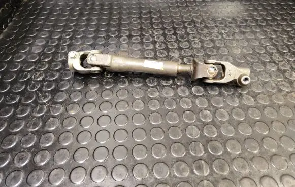 Nissan Qashqai Steering column universal joint D4115C