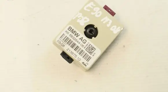 BMW 3 E90 E91 Aerial antenna amplifier 6932644 21367510