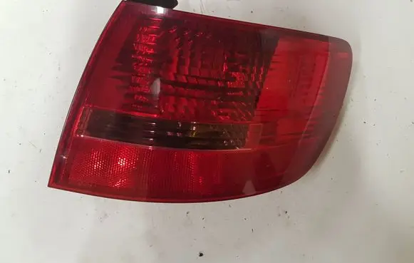 Audi A6 S6 C6 4F Rear/tail lights 89036920 4F9945222B 89036915